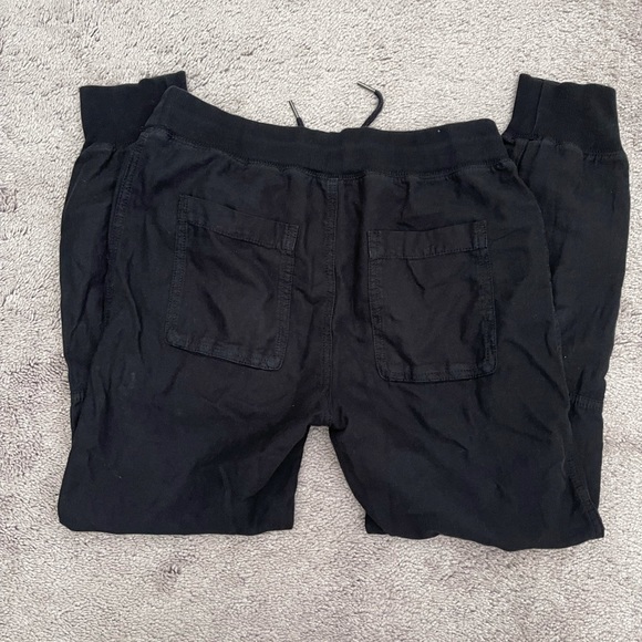 Aritzia community joggers xs - Picture 3 of 4